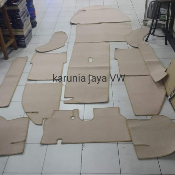 KARPET BLUDRU CREAM VW KODOK DI PART VW SPAREPART VW berkualitas