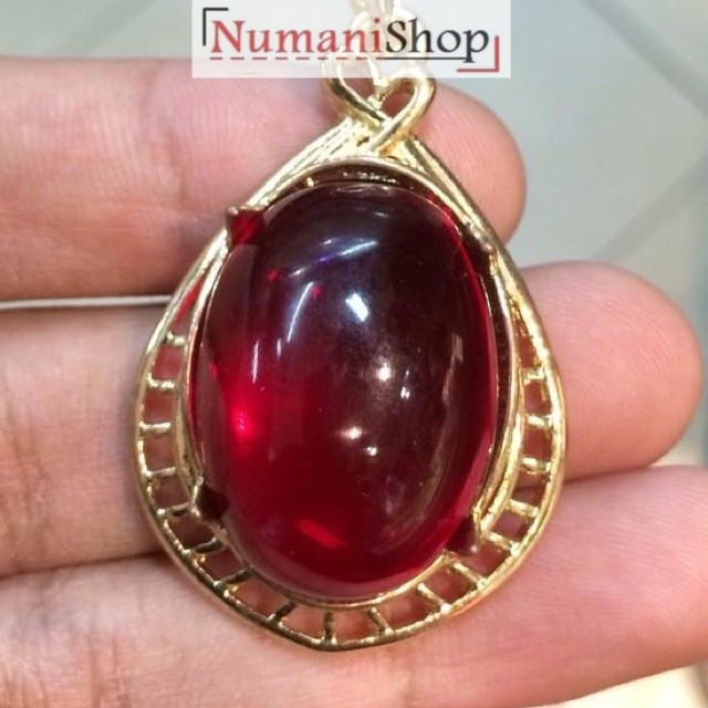 Liontin Batu Merah Siem HQ