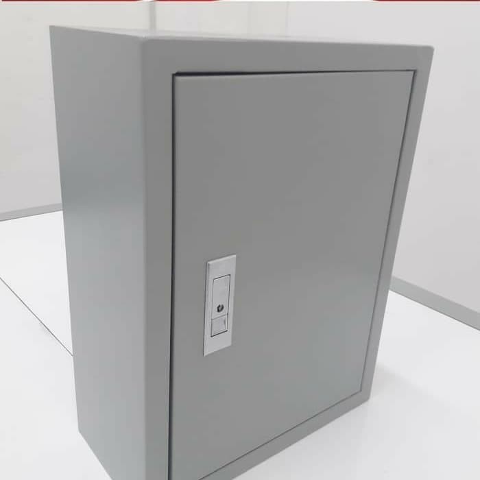 Box Panel Listrik Ukuran : 60 cm x 40 cm x 20 cm tipe A