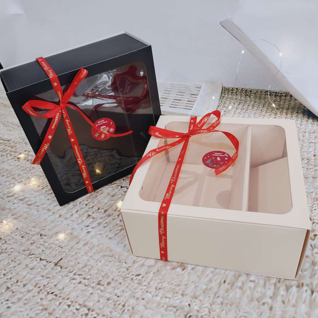 

Giftbox Natal Square - Kotak Kado Hampers - Giftbox Christmas GB002