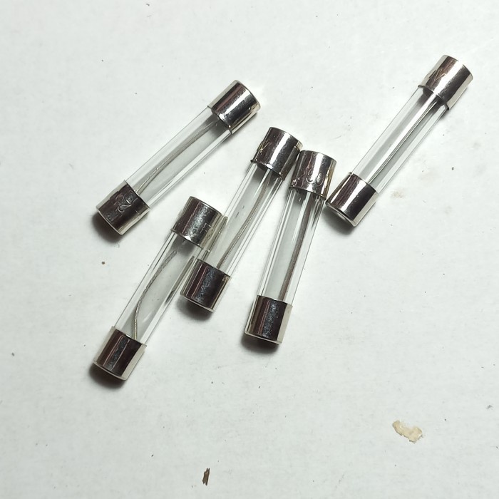 fuse 20A besar sekring 20 A kaca tabung sekering pengaman amper 250v ampere