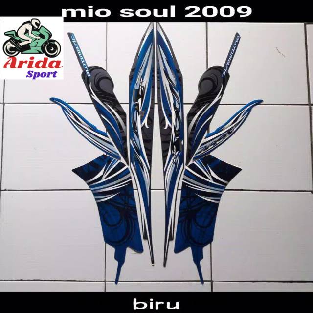stiker mio soul striping yamaha mio soul karbu lama thn 2009 biru hitam lis les body mio sul sol soe