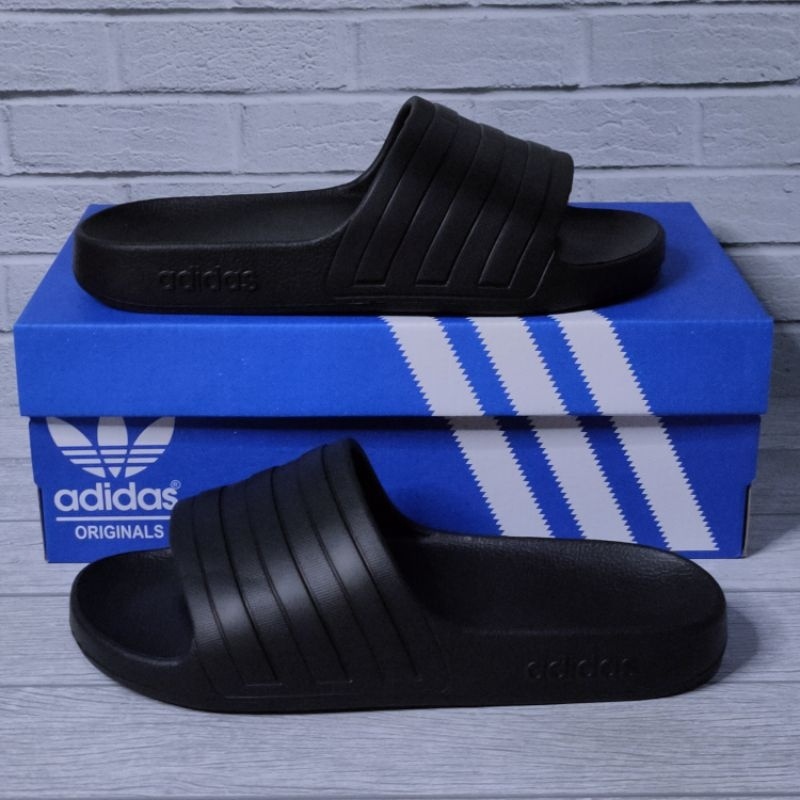 Sandal Pria Slip On / Sendal Wanita Slop / ADIDAS ADILETTE Slide Black Grade Original