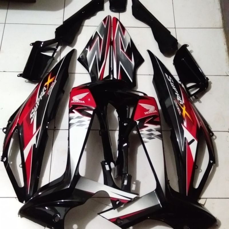 COVER BODY HALUS BELAKANG SUPRA X 125 BATMAN BODY HONDA SUPRA X 125 BATMAN