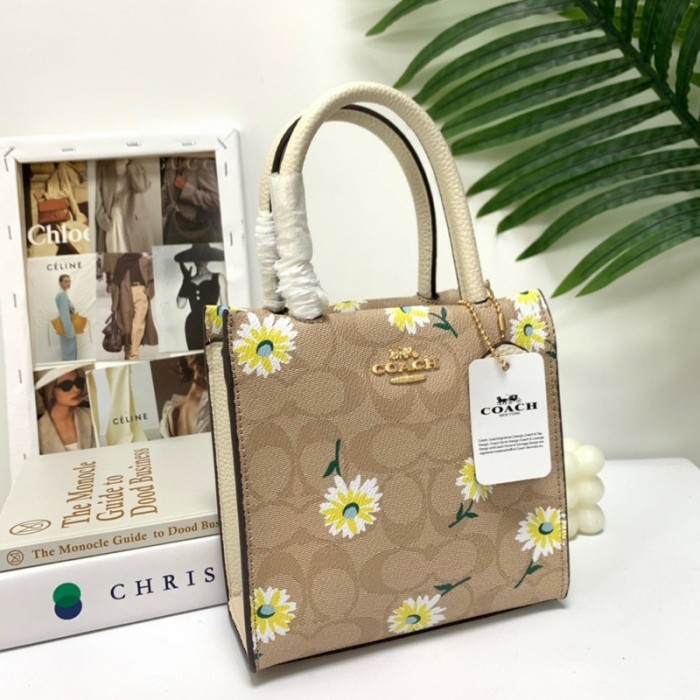 Coach Mini Cally Crossbody In Signature Canvas With Daisy Print