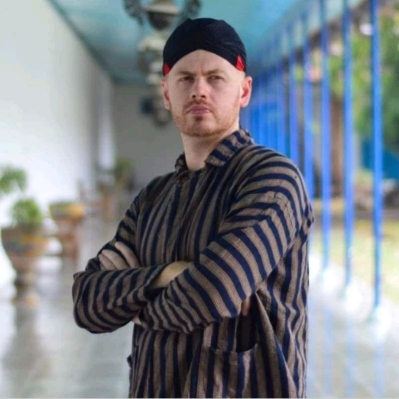 LURIK BAJU LURIK PRIA DEWASA GRATIS BLANGKON/SURJAN LURIK PRIA GRATIS BLANGKON/BAJU ADAT JAWA GRATIS