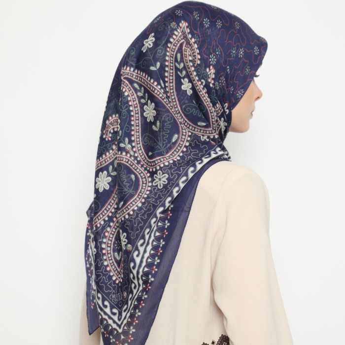 YAKAZA Series Miss Color Voile Scarf Ultrafine Polyspun - Hijab Size  - Tulis dicatatan