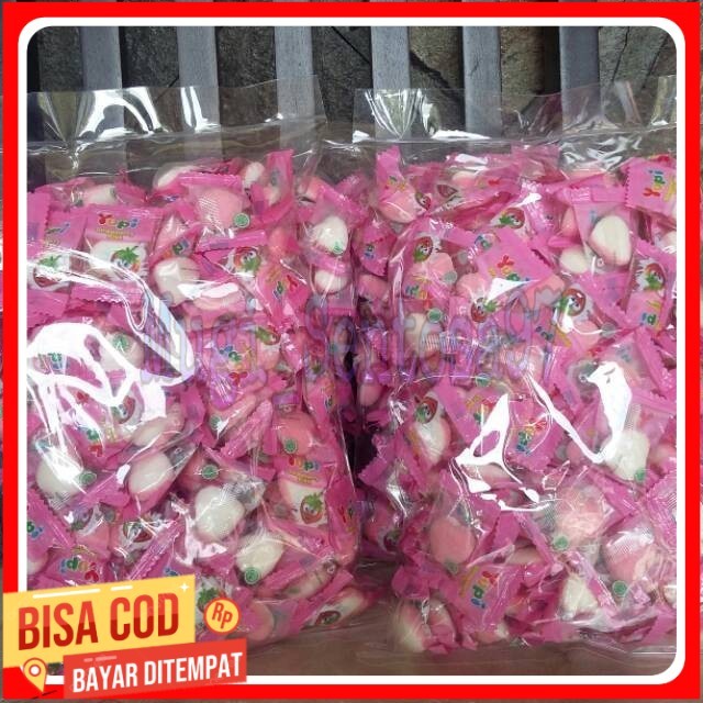 

Permen yupi 1 kilogram strawberry kiss dan frutty puff