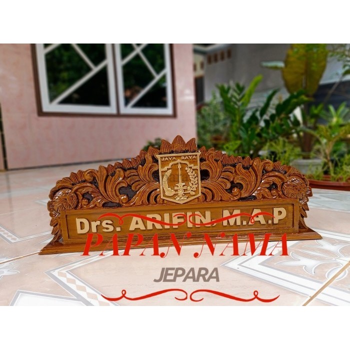 

PAPAN NAMA + PAPAN NAMA MEJA + PAPAN NAMA UKIR + CUSTOM LOGGO & UKIRAN SU563