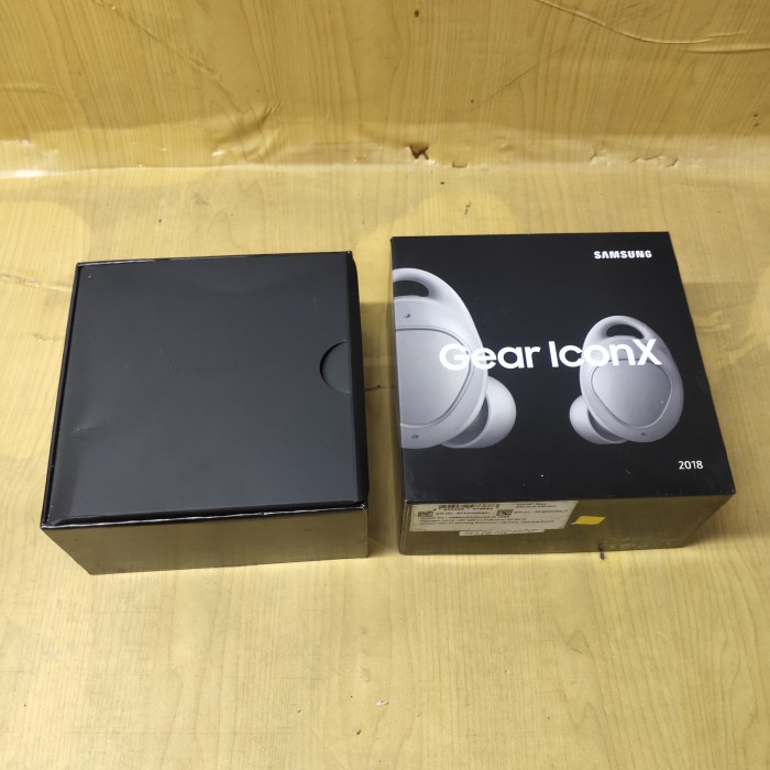 

Box Kotak Samsung Gear Icon X Original