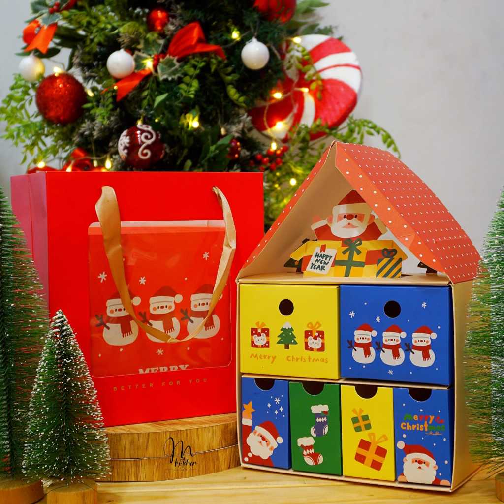 

Box Natal + Paperbag / Kotak Natal / Box Merry Christmas / K2658 Rumah Santa + Paperbag