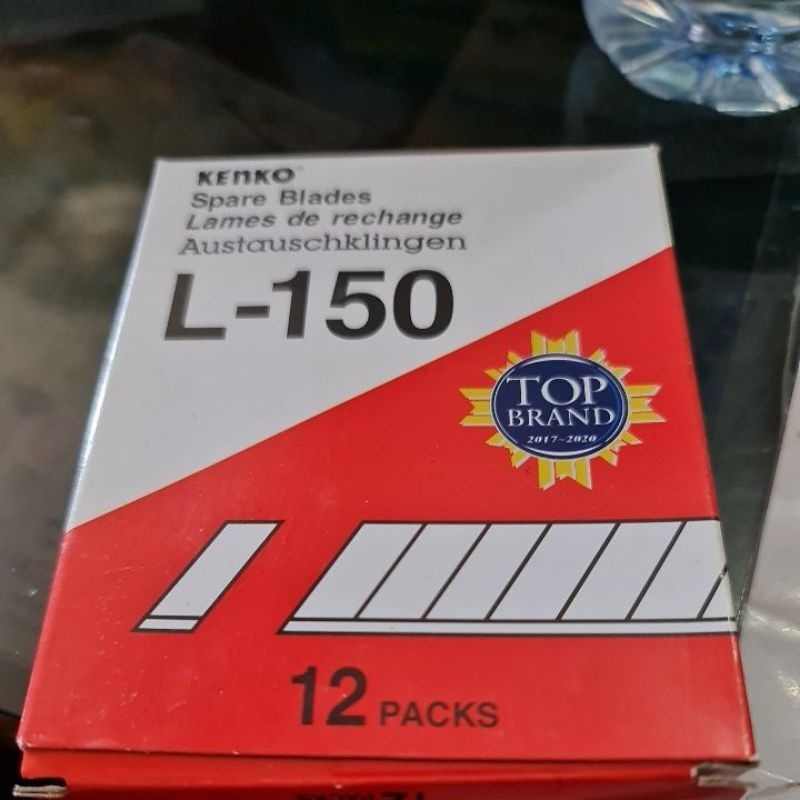 

22. Refill Isi Pisau Cutter Kenko L150 isi 12 PCS