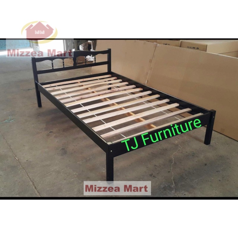 Mizzea Mart ranjang kayu 120x200