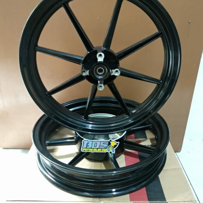 Velg Vrossi Copy RCB palang 8 Vario 125/Vario 150 - Hitam