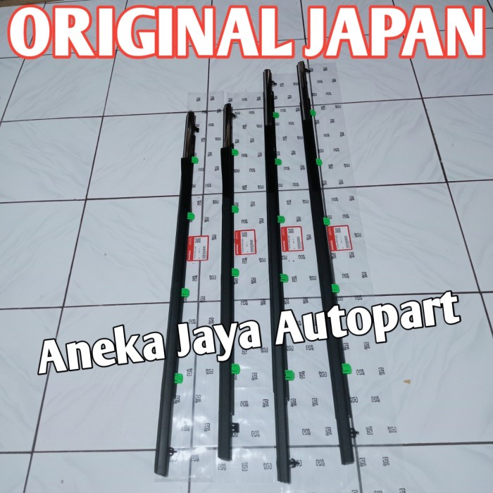 pelipit karet kaca luar Crv gen3 gen 3 2007-2012 original 1set