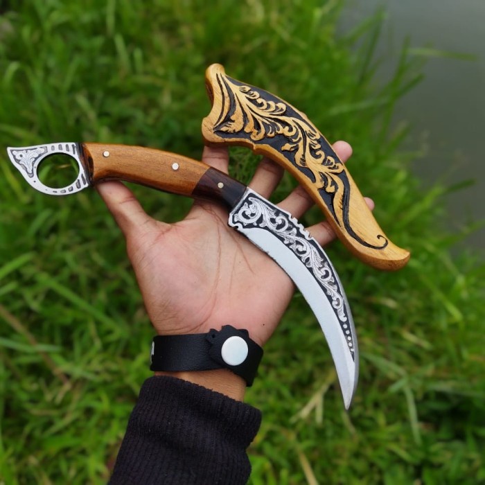 PISAU KERAMBIT MINANG
