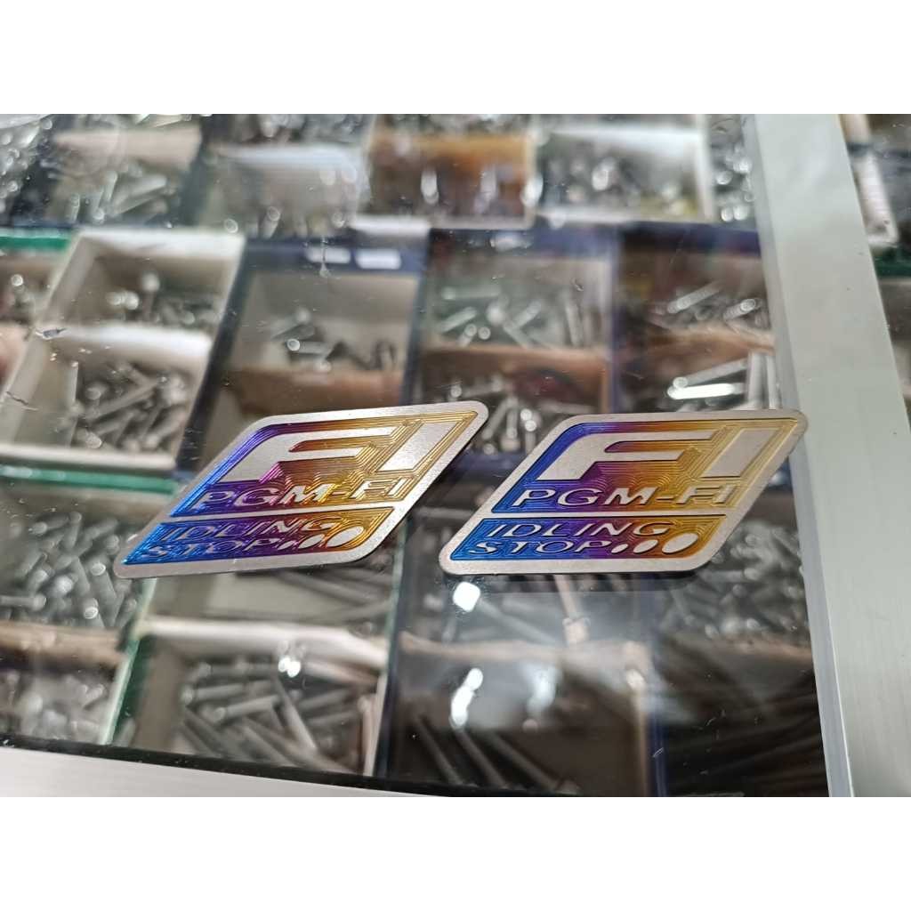 emblem titanium honda PGM-FI
