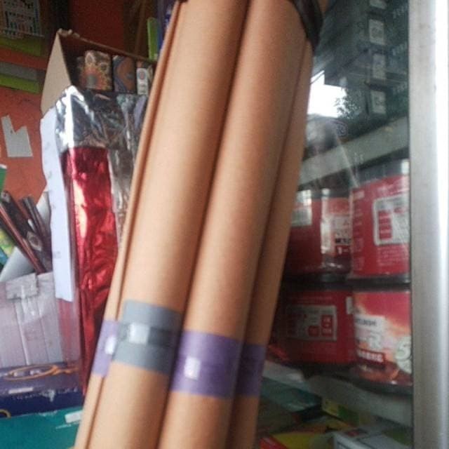 

kertas sampul coklat besar 1 pack isi