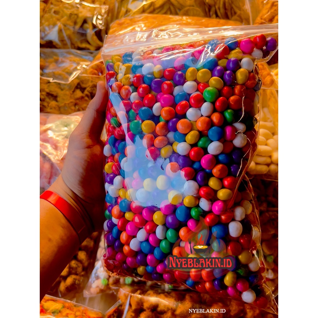 

BISKUITS CHAHA WARNA BERAT 250GRAMC - AGEN SNACK MURAH _ NYEBLAKIN.ID