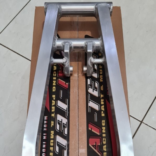 ready swing arm aitech suzuki fu 150 original