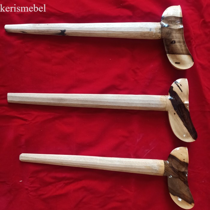 

Warangka Kayu Timo 7 antik