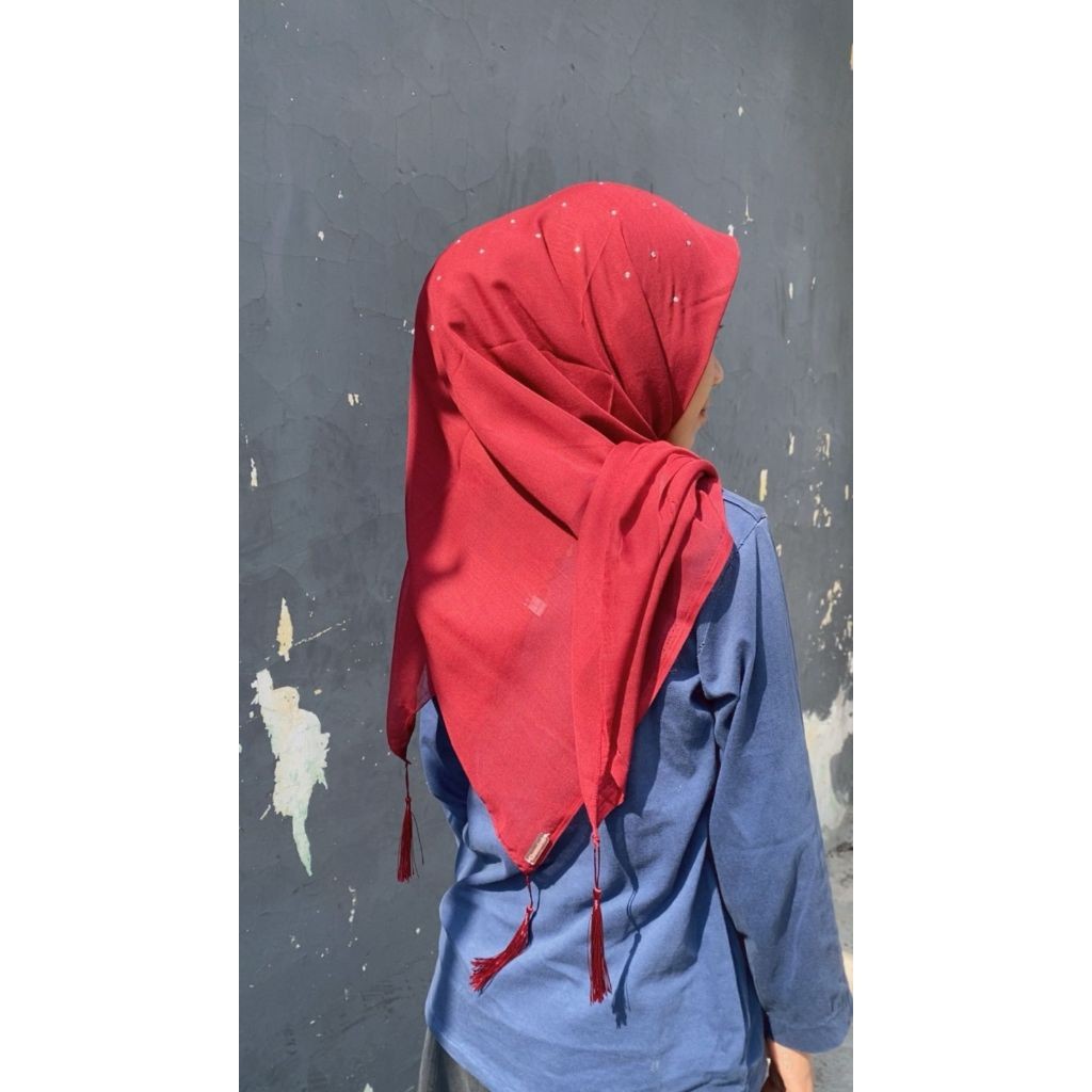 HIJAB polycatun  (Bella square)SWAROVSKI TASSEL PREMIUM ANTI LETOY