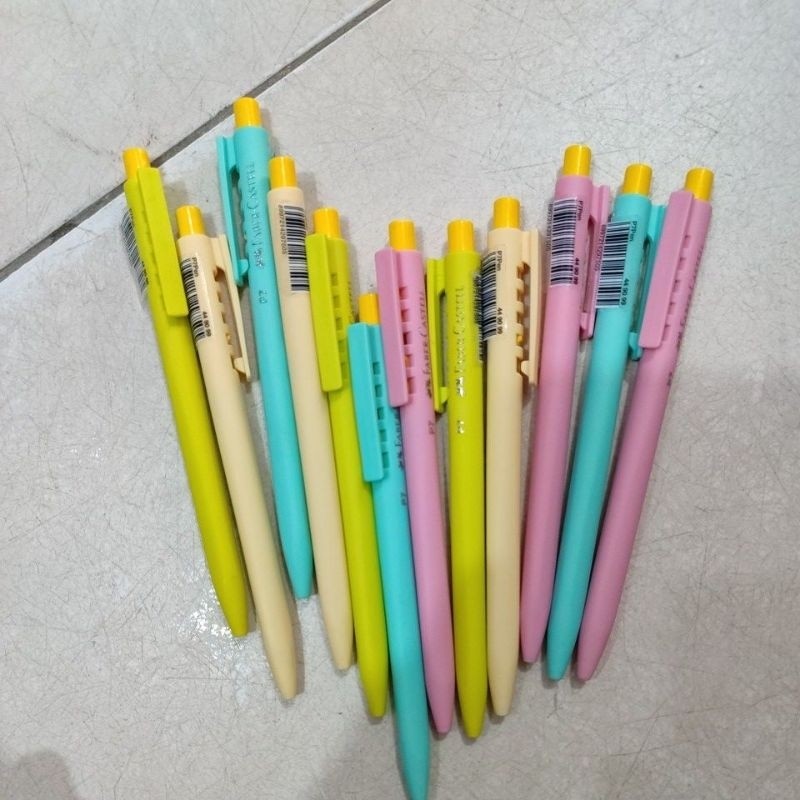 

(1pcs) Pen pastel P7 Faber-castell