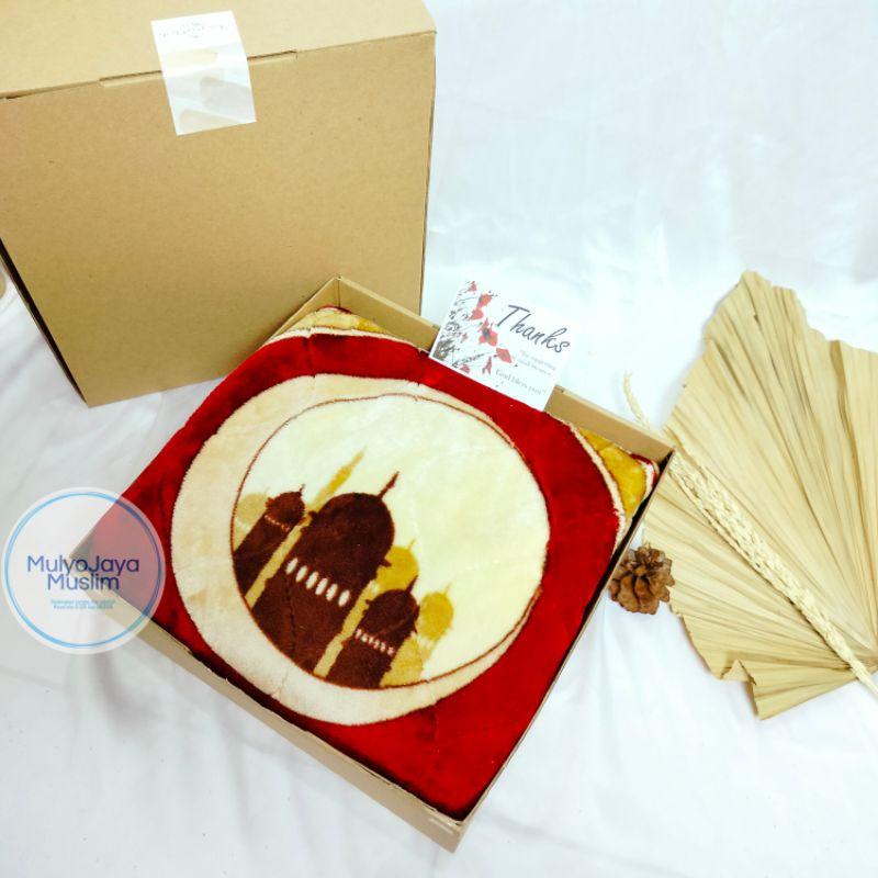 Hampers Sajadah Tebal dan Tasbih Free Kartu Ucapan, Kado Cowok Cewek Bermanfaat, Box Hampers, Kado U