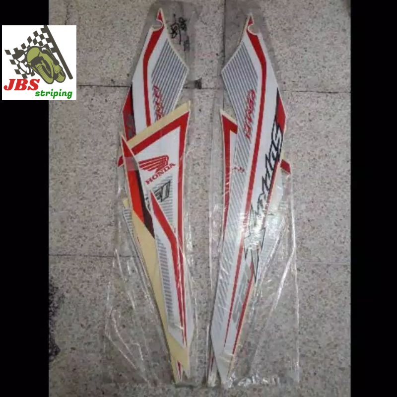 striping supra x 125 stiker  honda supra x 125 r fi thn 2015 2016 putih