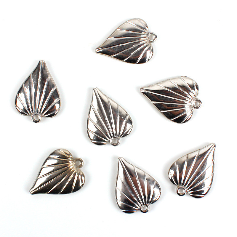 Biizu Beads 10 Pcs Manik-manik CCB Metalik - CHARM HEART SALUR