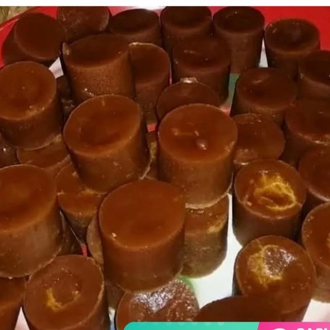 

gula aren asli kehasiat tasik malaya 1 kg ......tanpa campuran dijamin asli