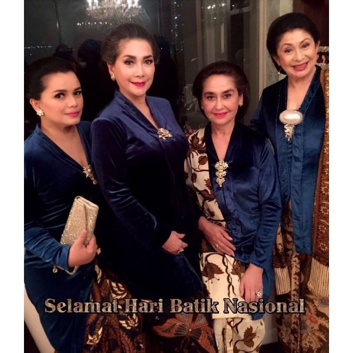 Kebaya Kebaya Bludru Beludru Model Kartini