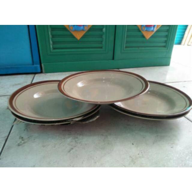 alat dapur PIRING KERAMIK COKLAT MAKAN // PIRING KERAMIK LIST COKLAT// PIRING MAKAN COKLAT MERK LUCK