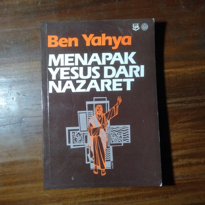 MENAPAK YESUS DARI NAZARET