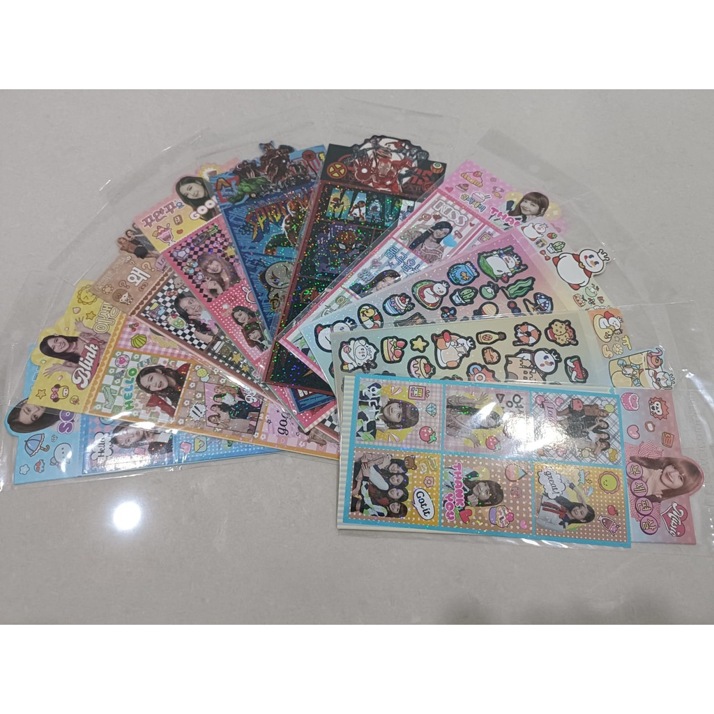 

AL STICKER 2D BLINK BLING MARVEL BLACKPINK MIXUE AVENGERS SPIDERMAN JENNIE ROSE LISA JISOO