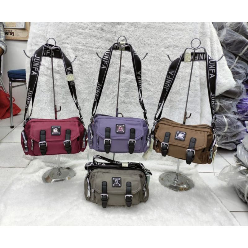Tas Wanita Tas Junfa 9954-552 Tas Junfa Slempang Parasut Terbaru Tas Selempang Wanita Import.