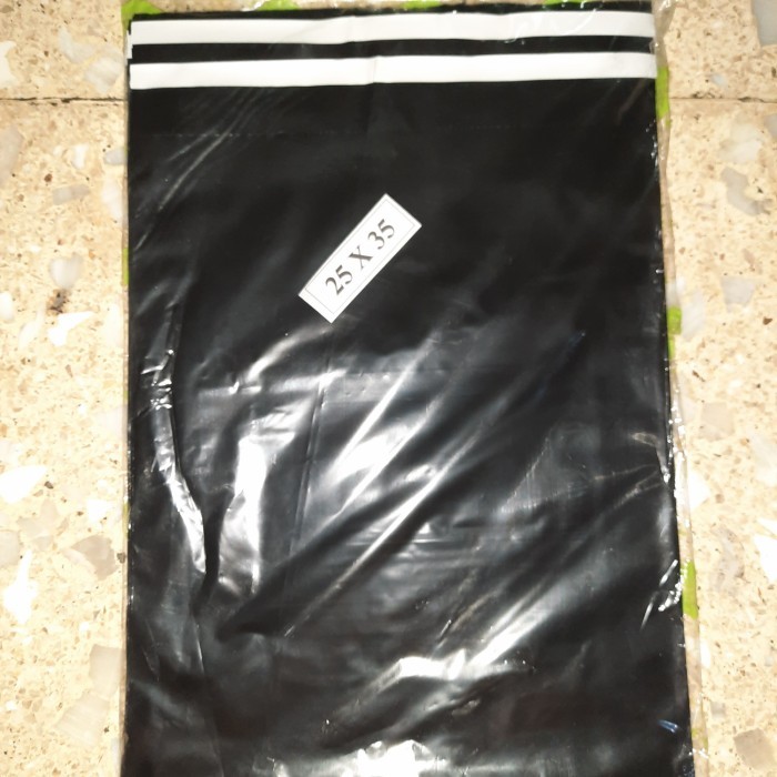 

POLYMAILER PACKBOSS 25X35 ISI 50 TEBAL KUALITAS BOSS, HARGA TERMURAH - Hitam