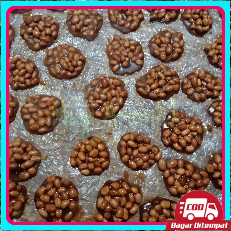 

1 kg ampyang gula kacang arum rasa gurih empuk. original dan jahe