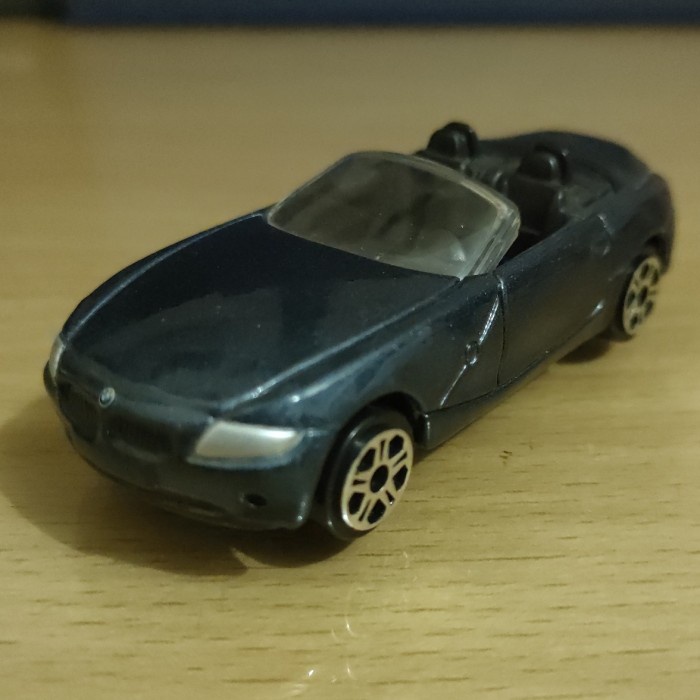 LPK27 maisto bmw z4