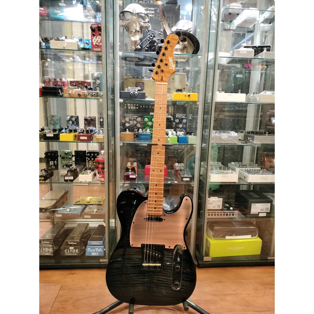 LUXARS S-G27 TBK TRANS BLACK ELECTRIC GUITAR