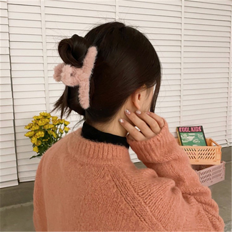 Jepit Rambut Bulu Wanita Gaya Korea Aksesoris Rambut Wanita/Bahan Wol Bulu Gaya Korea Wanita Fashion