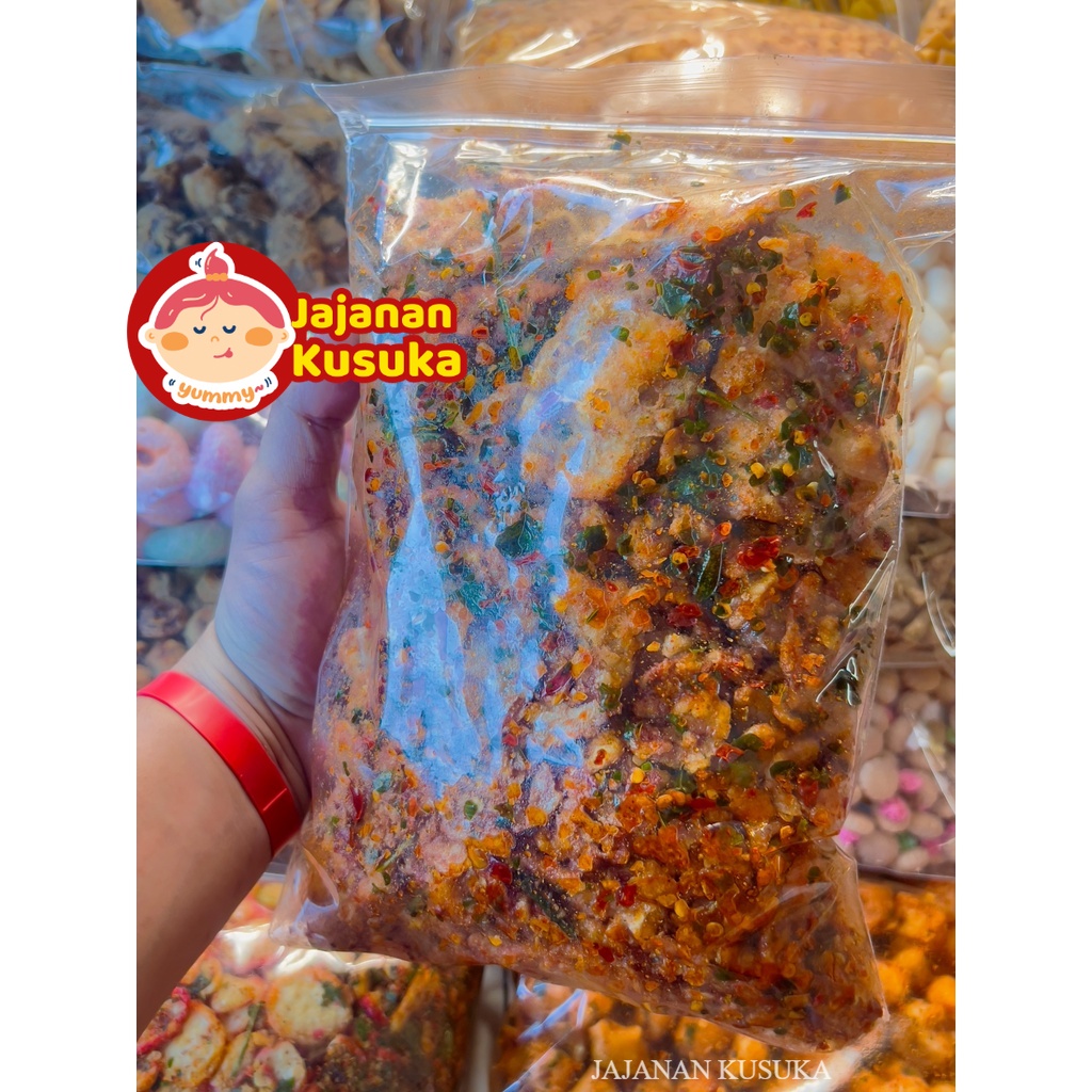 

KERIPIK KACA PEDAS DAUN JERUK 250GR / keripik kaca cikur extra pedas /COD/ Keripik kaca super kriukz