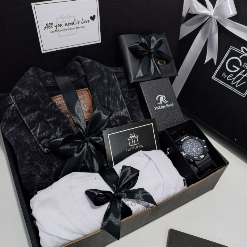 

HAMPERS JAKET LEVIS COWOK CEWEK PREMIUM GIFT BOX ULANG TAHUN HADIAH ULTAH KADO WISUDA