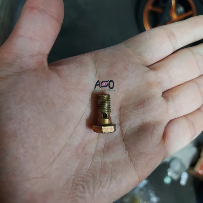 Baut Solar Nozzle Nosel Dyna Dutro HT130 HT 130 berkualitas