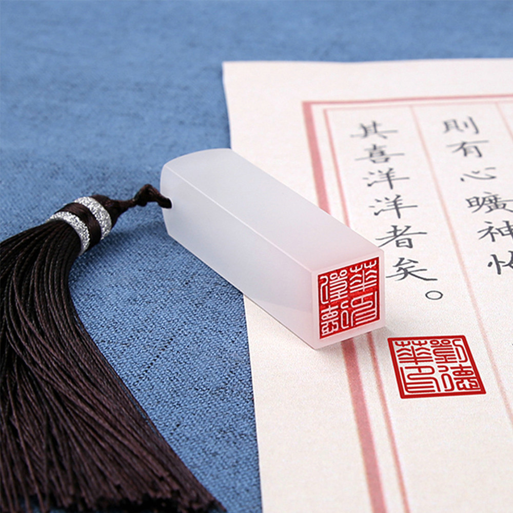 

Hand-Carved Chinese Chop Custom Resin Name Seal For Calligraphy Painting Hanji Stamp Hanko Name Chop Korean Chinese Name Stamps