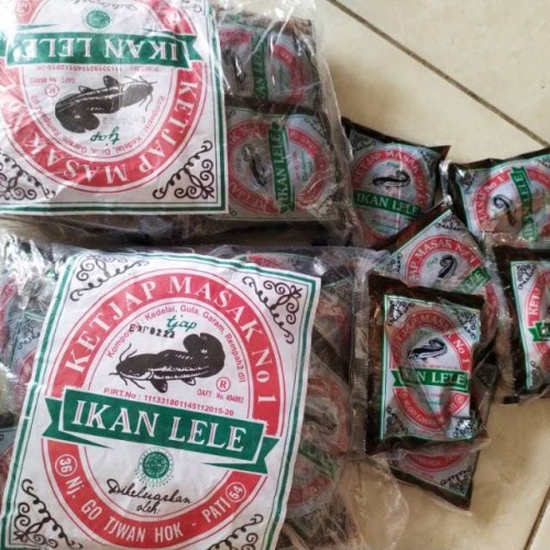 

Kecap manis ikan lele TANPA PENGAWET DAN PEMANIS 50 160ML KHAS Pati Legendaris