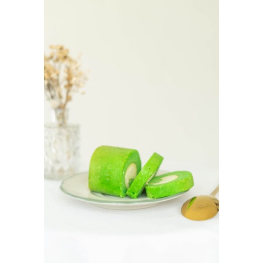 

Bolu gulung pandan keto 10 x 10cm
