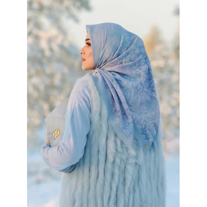 HIJAB BUTTONSCARVES DISNEY'S FROZEN VOAL SQUARE - AQUAMARINE