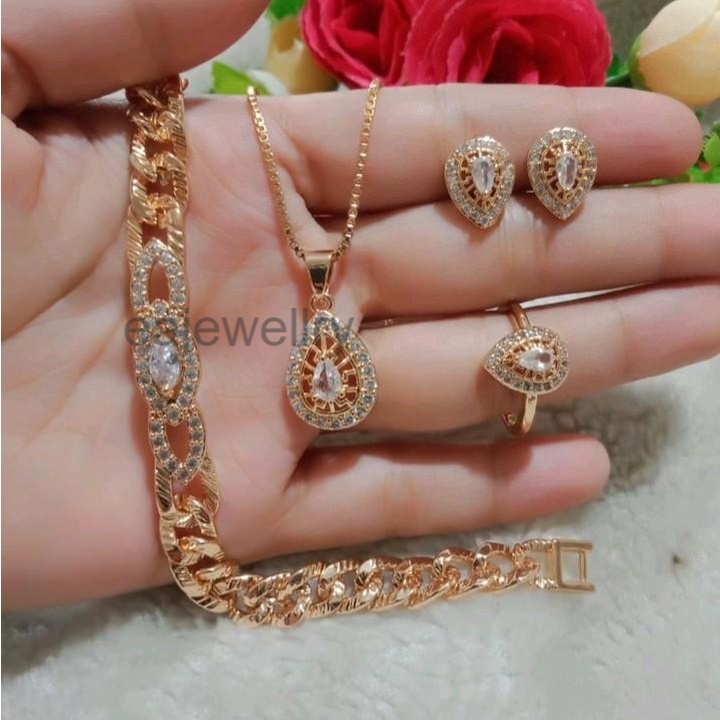 Set perhiasan emas 24 karat untuk dewasa model baru 2023