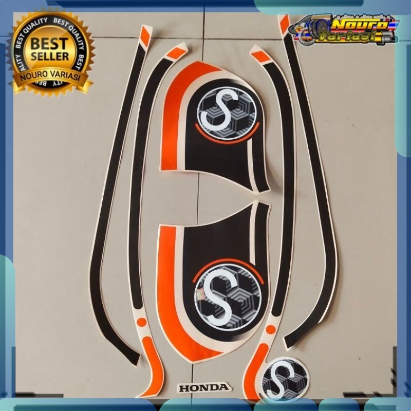 Stiker stiker striping motor honda scoopy 2021 cream  standar bagus